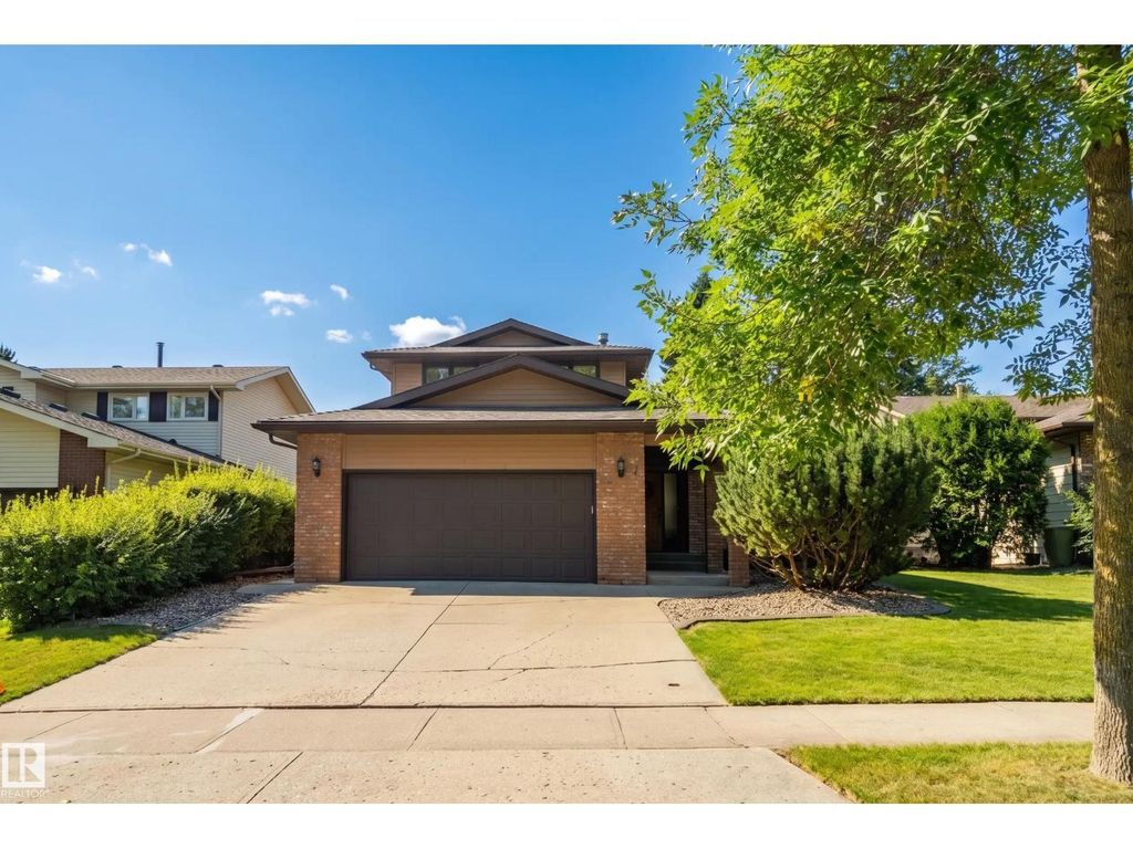 7 Pembina Pl, St. Albert