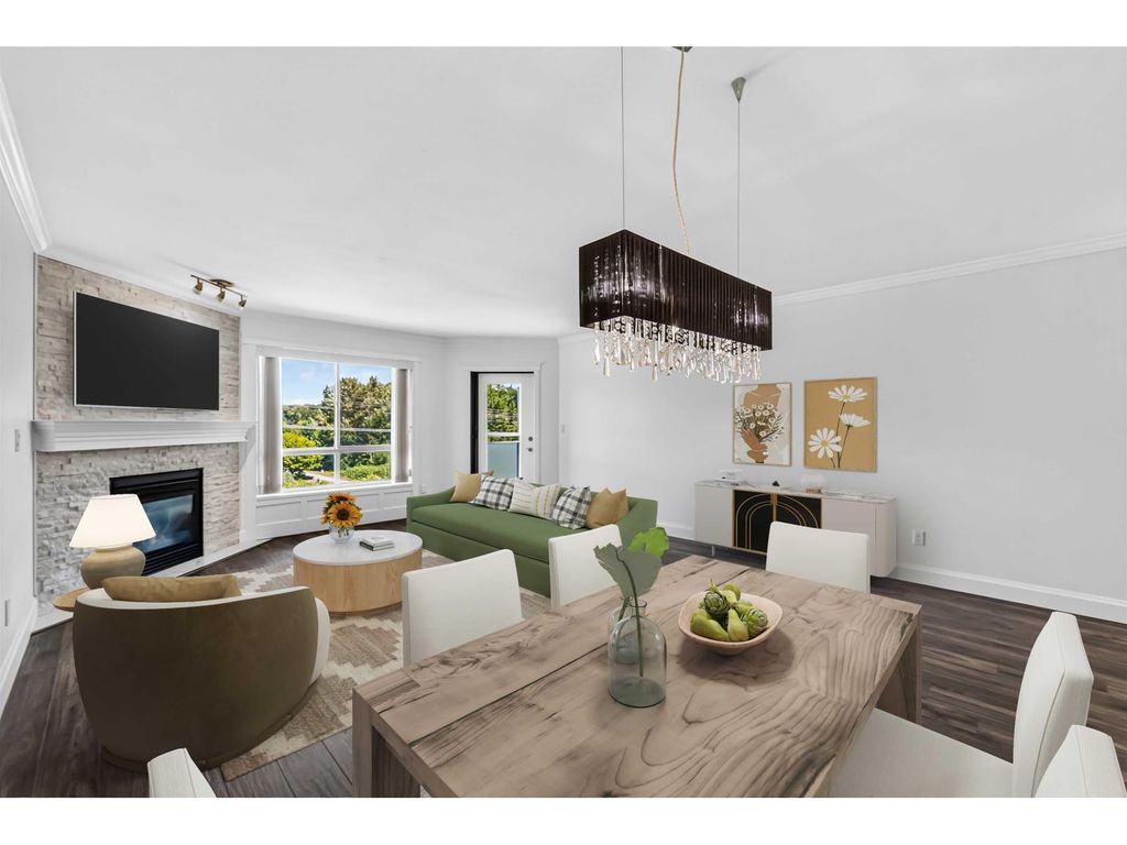 404 13680 84 Avenue, Surrey