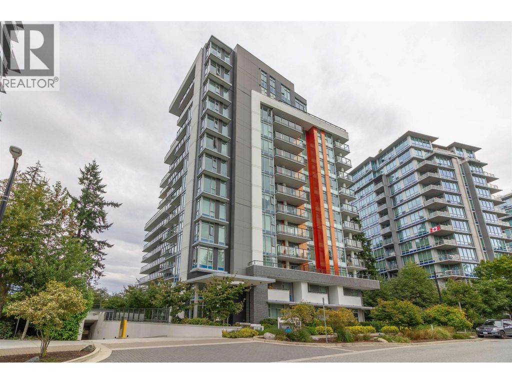 201 8940 University Crescent, Burnaby