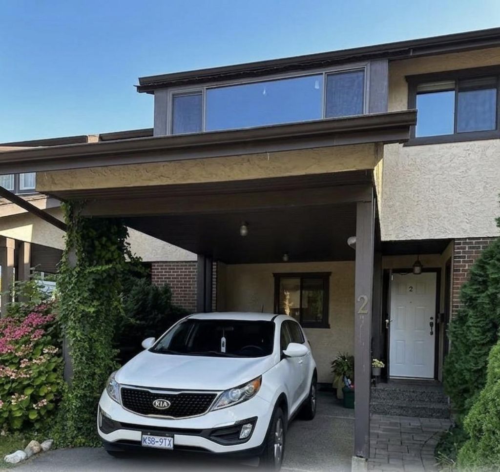 2 9377 Corbould Street|chilliwack Proper West, Chilliwack