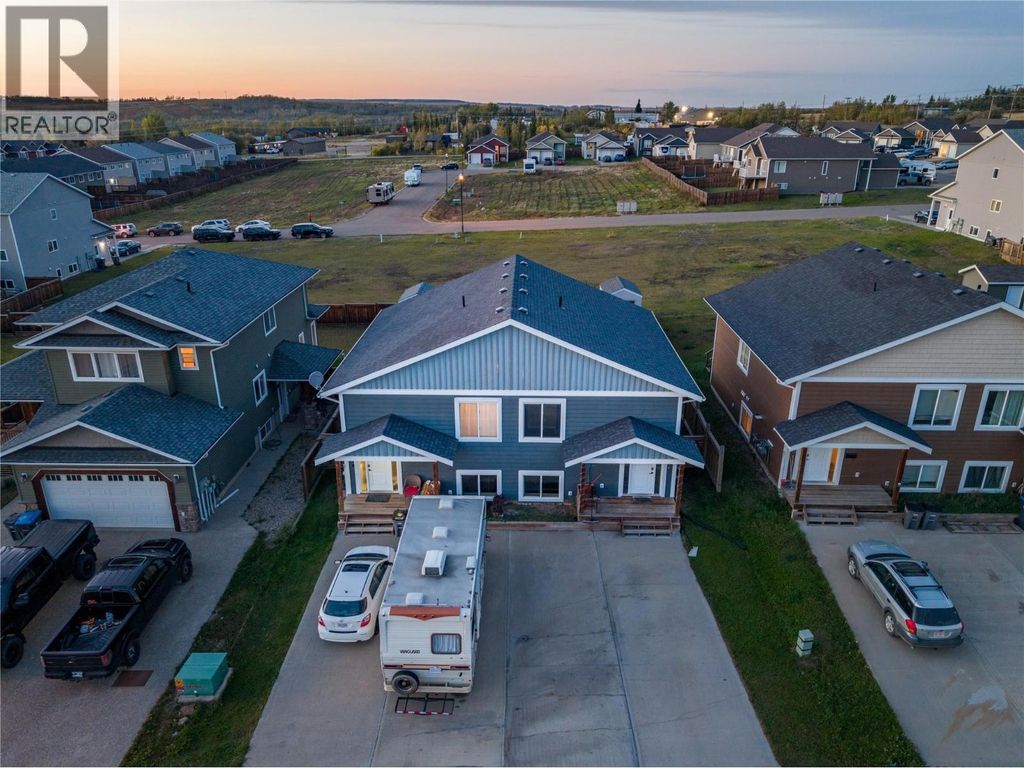 1712/1714 84 Avenue, Dawson Creek