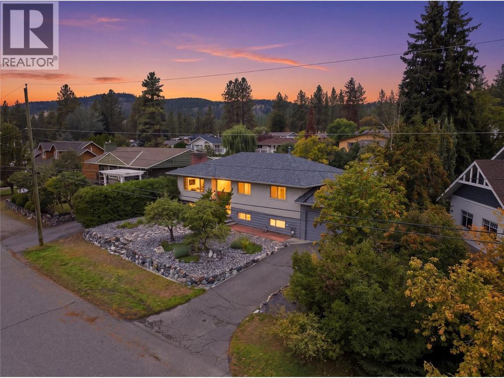2175 Munro Crescent, Merritt