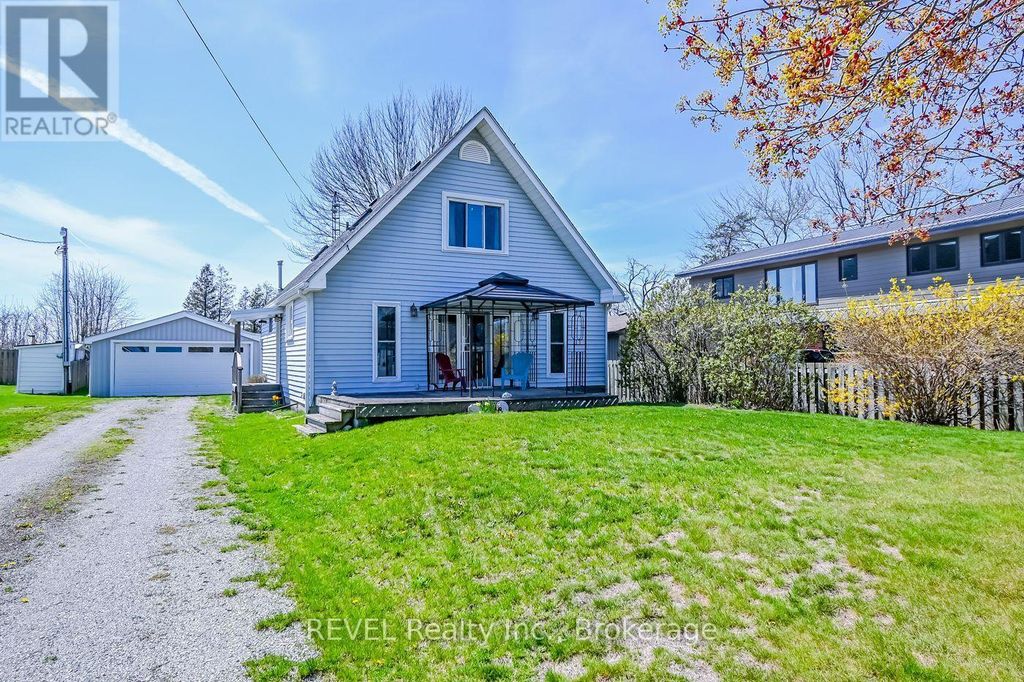 2757 North Shore Drive, Haldimand