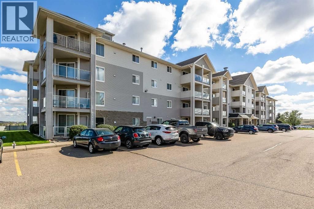 320, 1648 Saamis Drive Nw, Medicine Hat