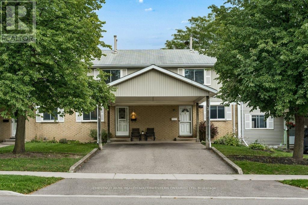 4 - 255 Northlake Drive, Waterloo