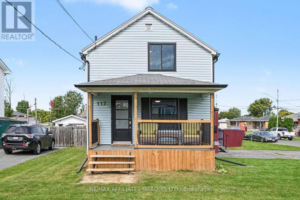 117 Sunnyside Avenue, Cornwall