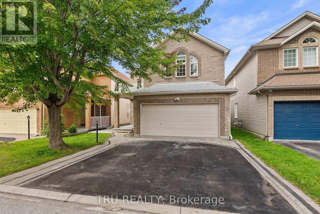 27 Upminster Way, Ottawa