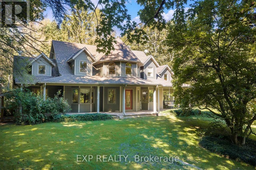1110 Centre Street, Pelham (fenwick)