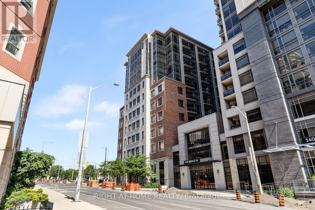 Ph05 - 150 Main Street W, Hamilton (central)