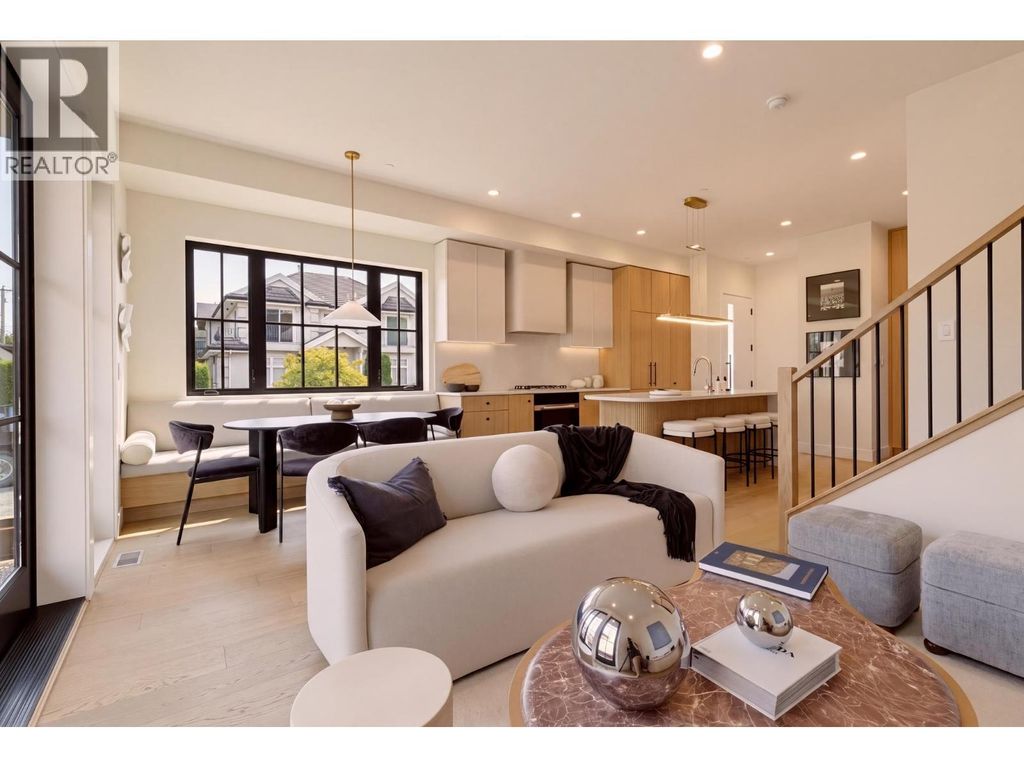 1 3185 Vine Street, Vancouver