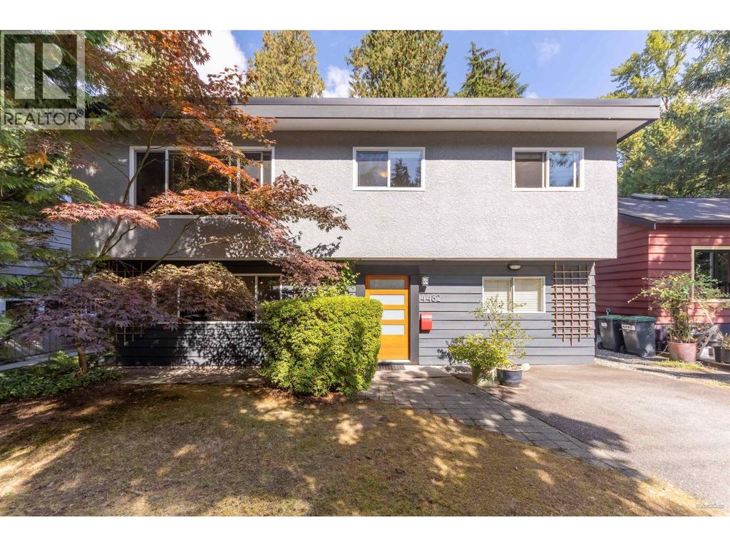 4482 Cove Cliff Road, North Vancouver