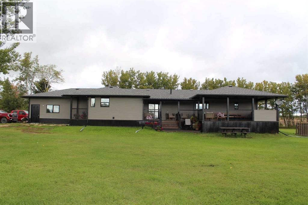 24007 689 Highway S, Dixonville