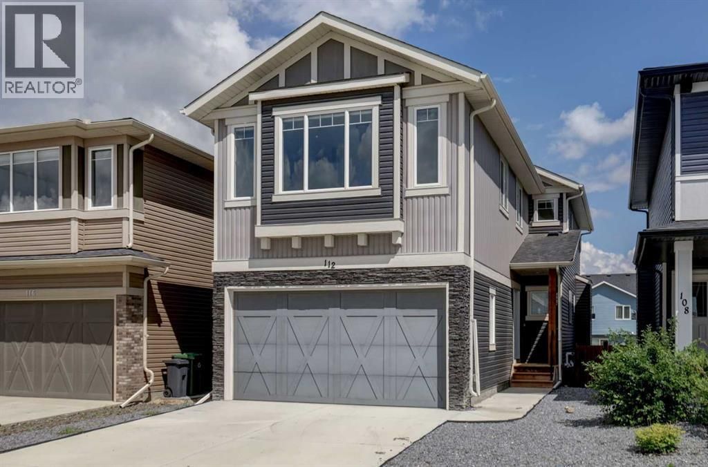 112 Emberside Place, Cochrane