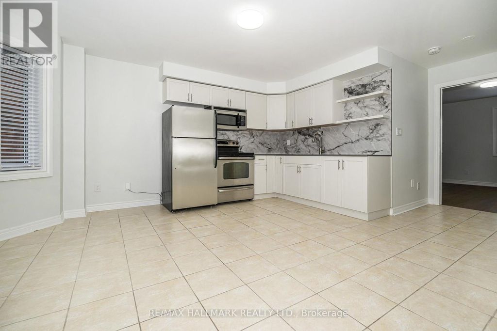Upper - 125 Viella Street, Toronto (junction Area)