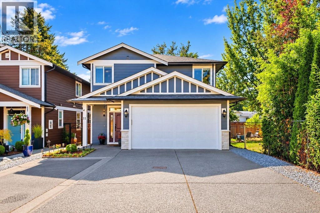 11 3205 Gibbins Rd, Duncan