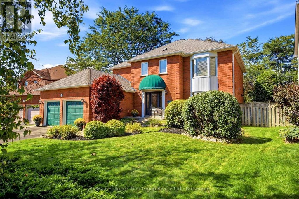 41 Bancroft Crescent, Whitby (williamsburg)