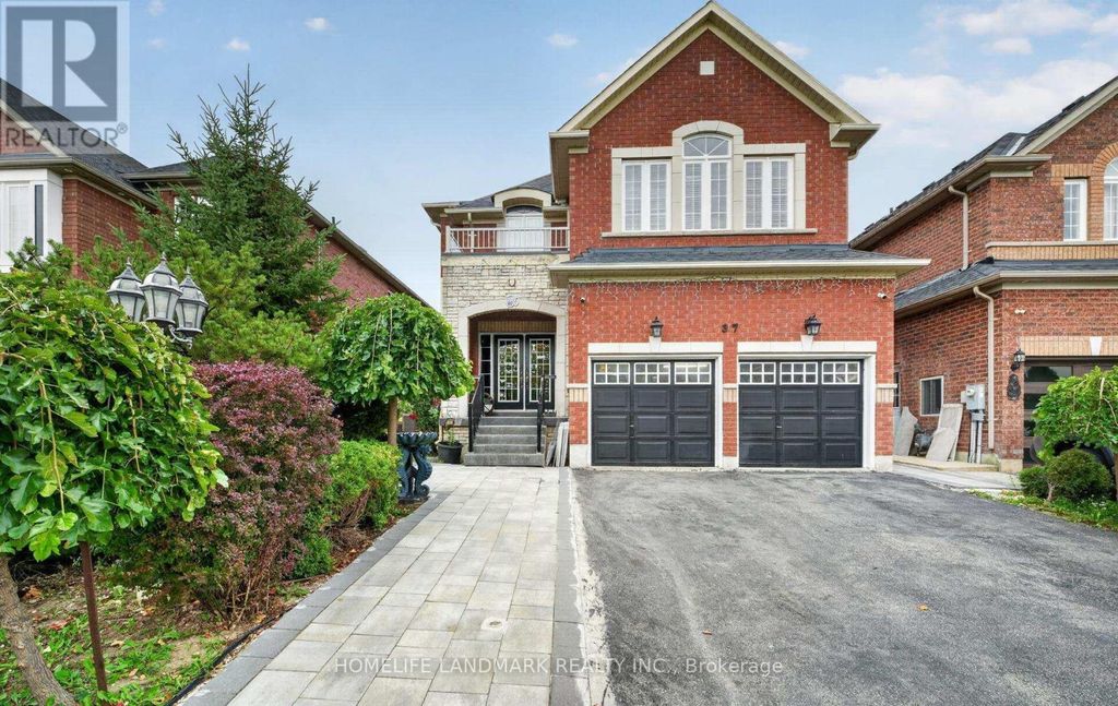 37 Denim Drive, Brampton (bram East)
