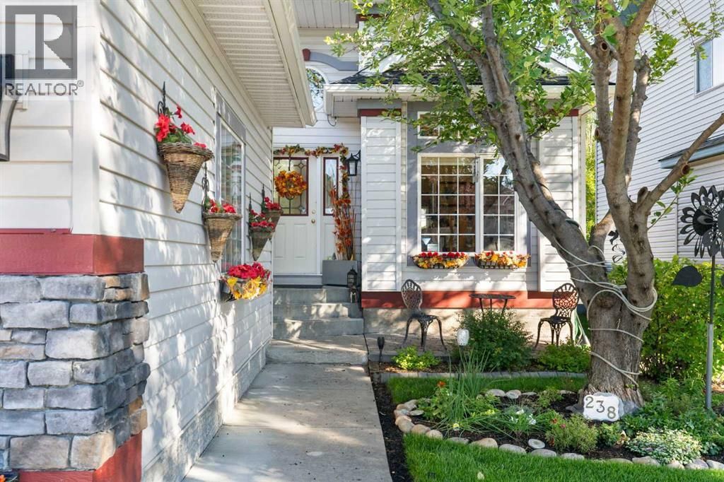 238 Chaparral Place Se, Calgary