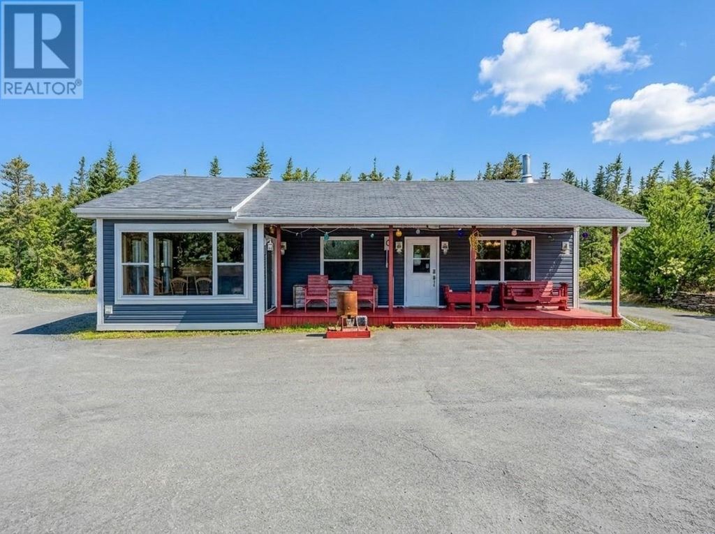 324 Hodgewater Line, Makinsons