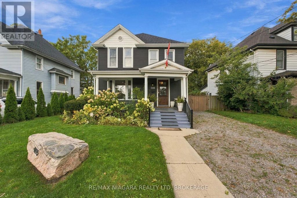 4895 Crysler Avenue, Niagara Falls (downtown)