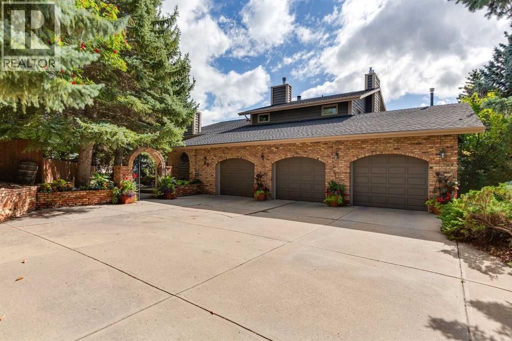 20 Silver Creek Place Nw, Calgary