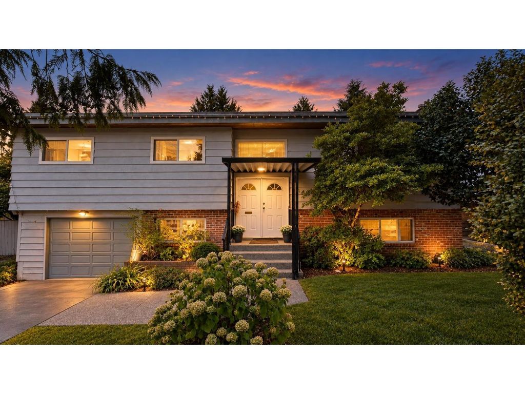 11443 75 Avenue, Delta