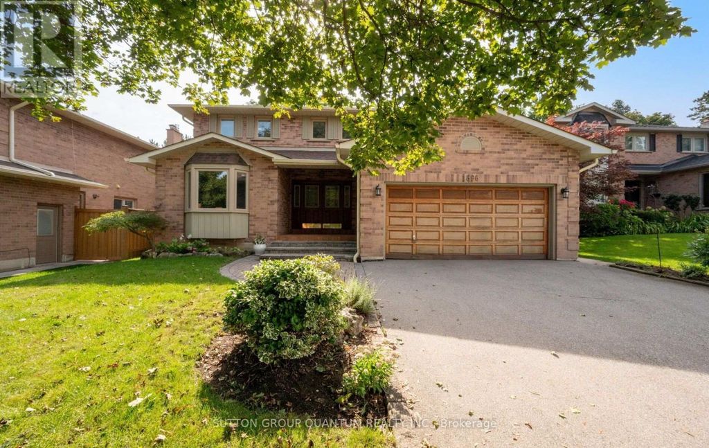 1896 Stoneybrook Court, Mississauga (erin Mills)