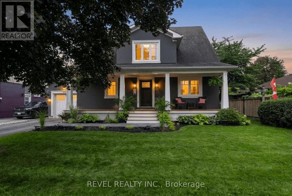 100 Robinwood Crescent, Milton (om Old Milton)
