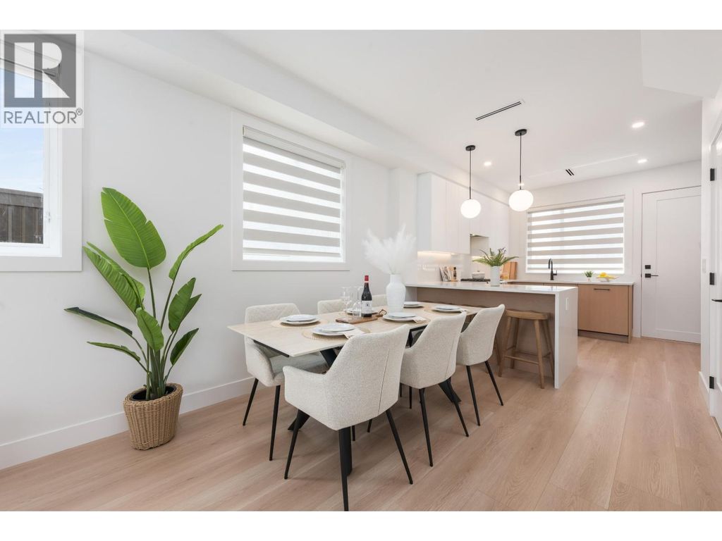 3 6808 Elwell Street, Burnaby