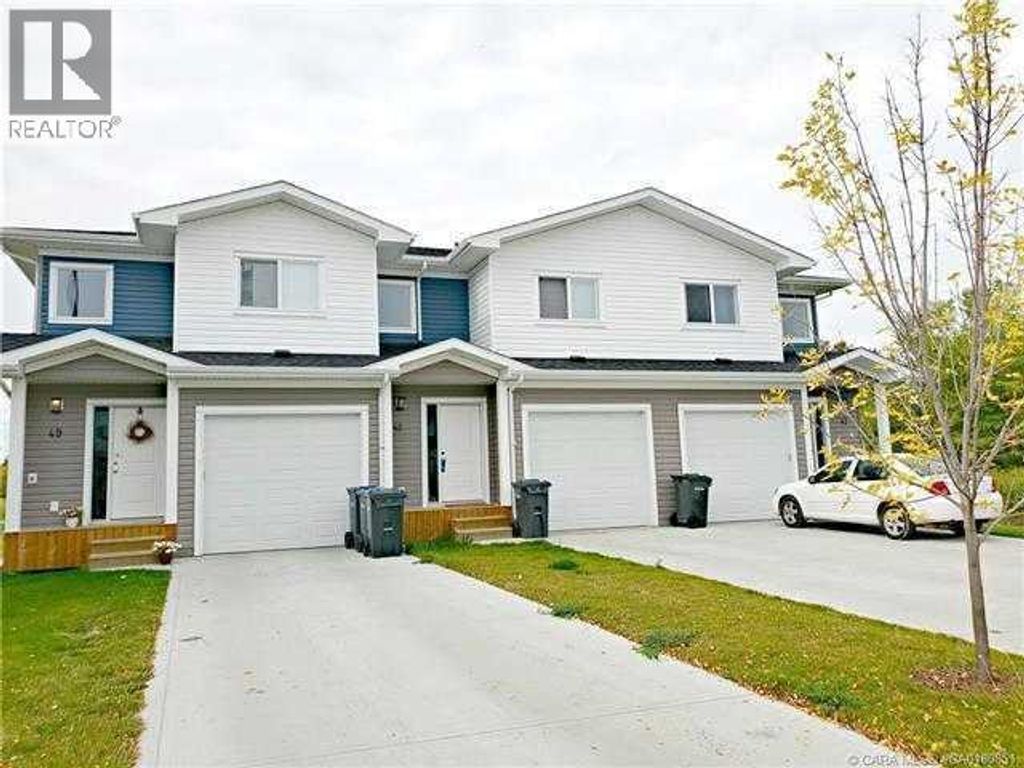 49 Hawthorn Place, Sylvan Lake
