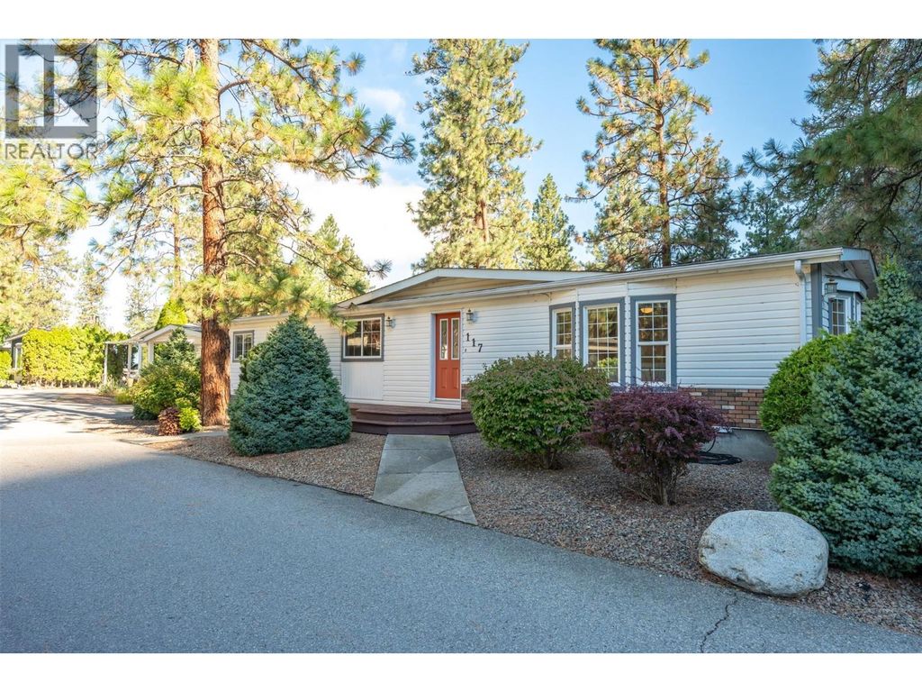 8487 97 Highway Unit# 117, Oliver