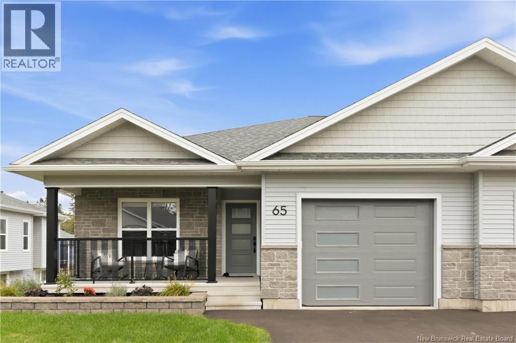 65 Rosebank Crescent, Riverview