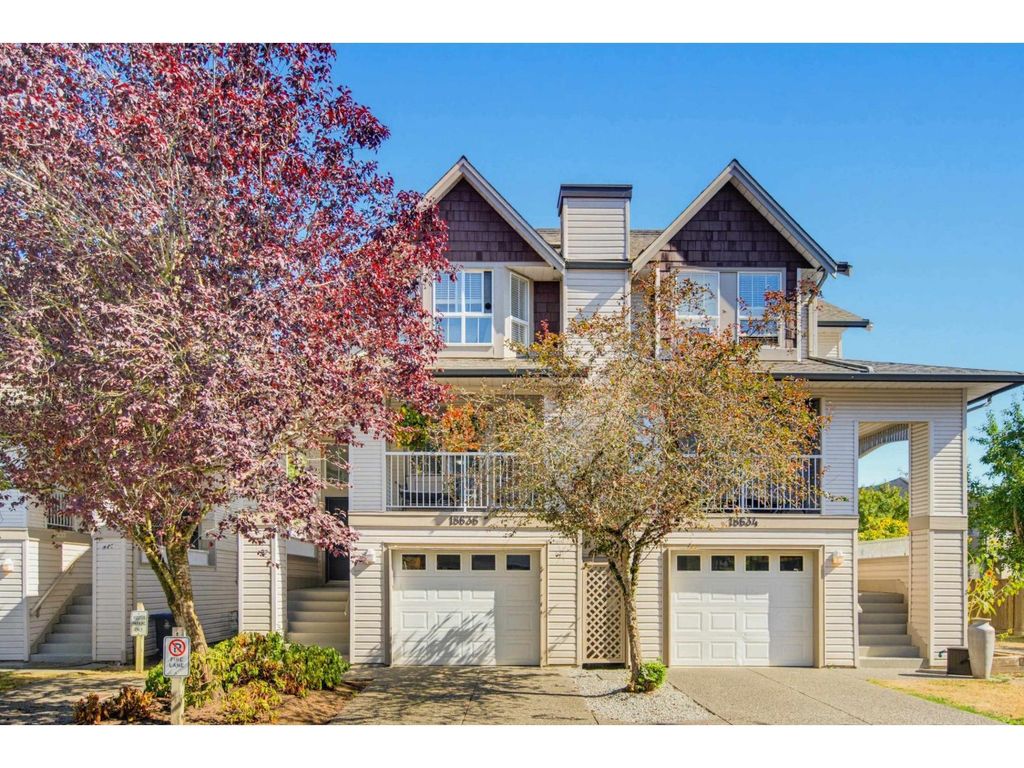18636 65 Avenue, Surrey