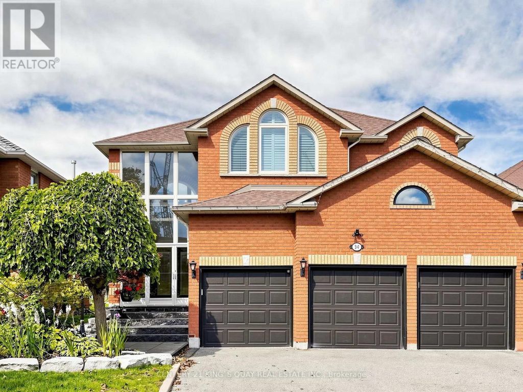34 Looker Drive, Barrie (holly)