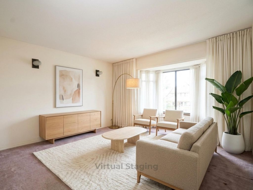 13870 Laurel Drive, Surrey
