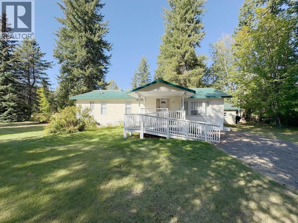 237 Dunlevy Road, Clearwater