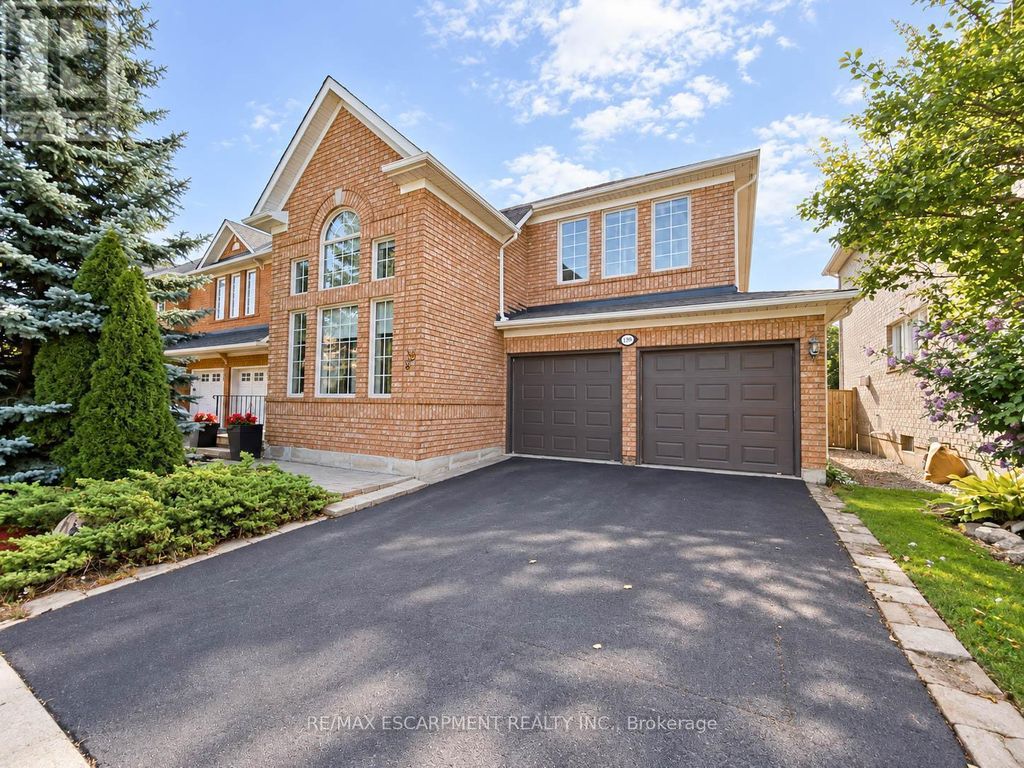 1396 Thorncrest Crescent, Oakville (wt West Oak Trails)