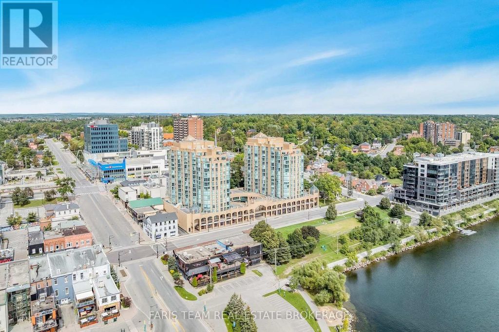 1011 - 150 Dunlop Street E, Barrie (city Centre)