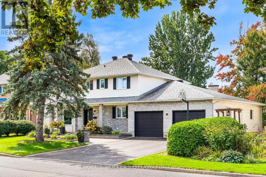 6 Forest Heights Avenue, Ottawa