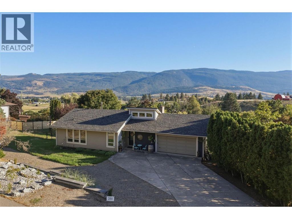 300 Scenic Drive, Coldstream