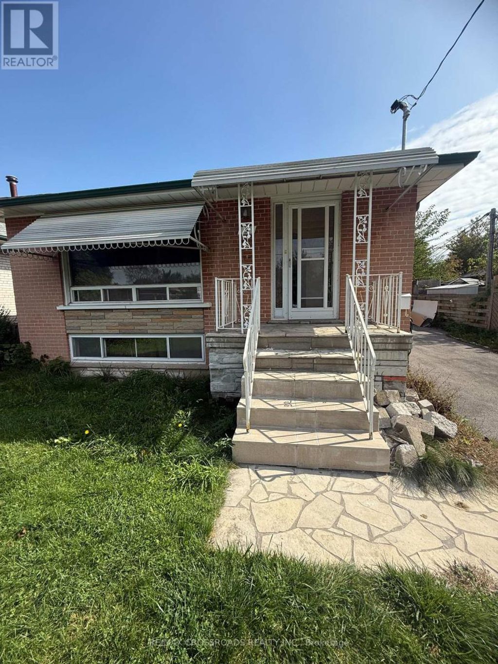 3 Baybrook Crescent, Toronto (woburn)