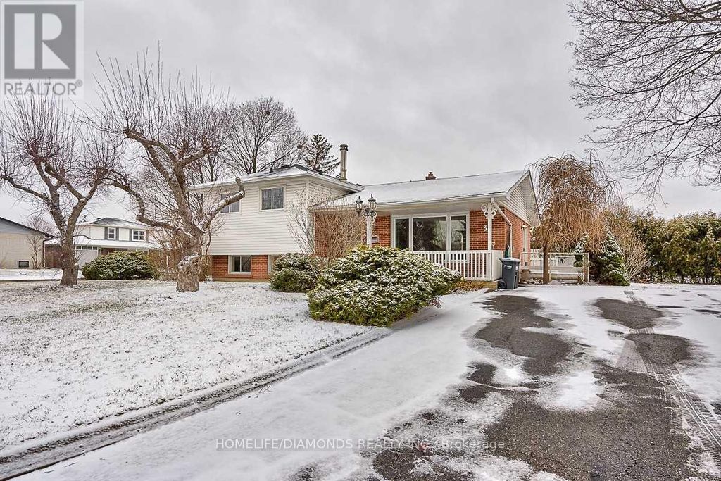 35 Edenborough Drive, Brampton (southgate)