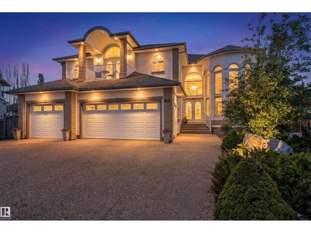 703 107a St Sw, Edmonton