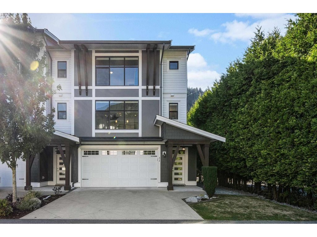 31 386 Pine Avenue|harrison Hot Springs, Harrison Hot Springs
