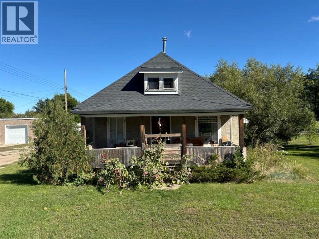 101 3 Street, Warner