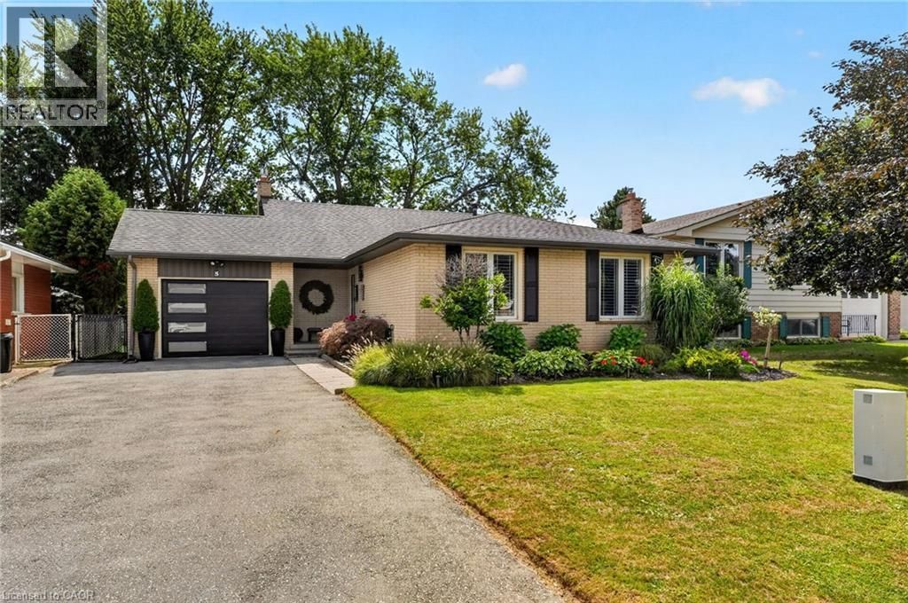 5 Hidden Court, Brantford