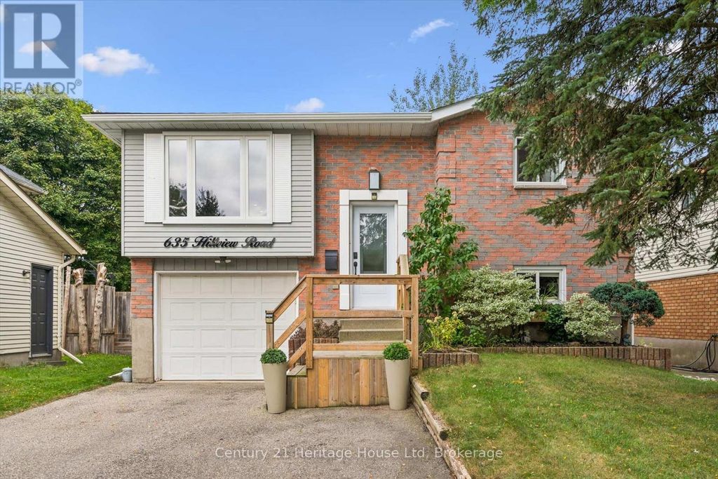 635 Hillview Road, Cambridge