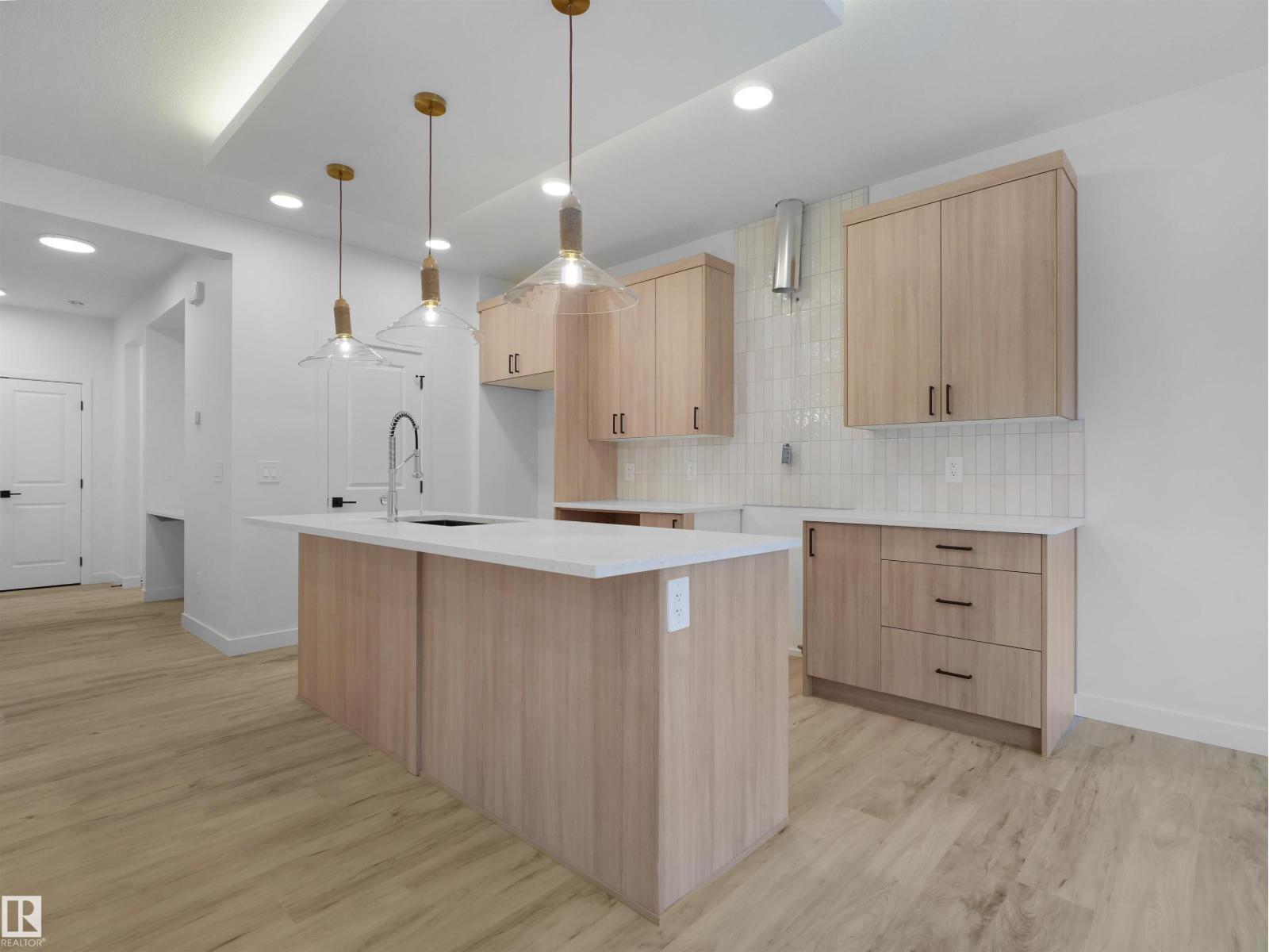2220 Crossbill Li Nw, Edmonton