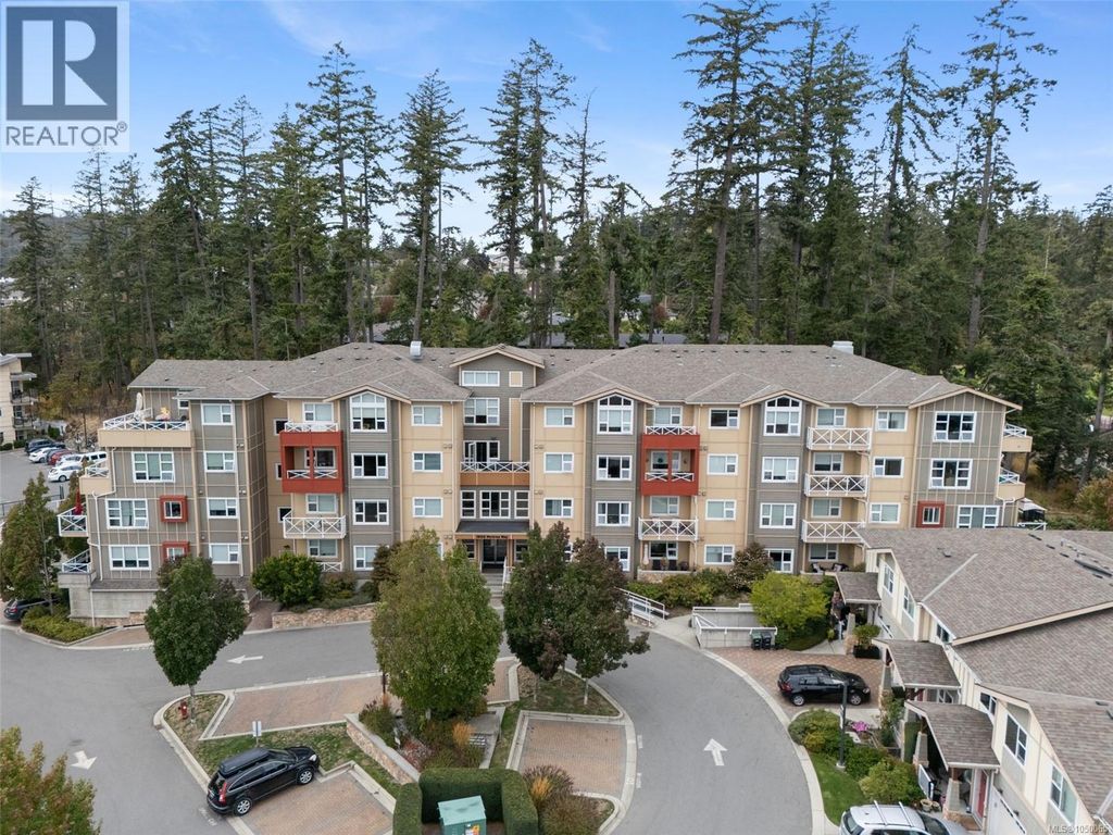 306 1900 Watkiss Way, View Royal