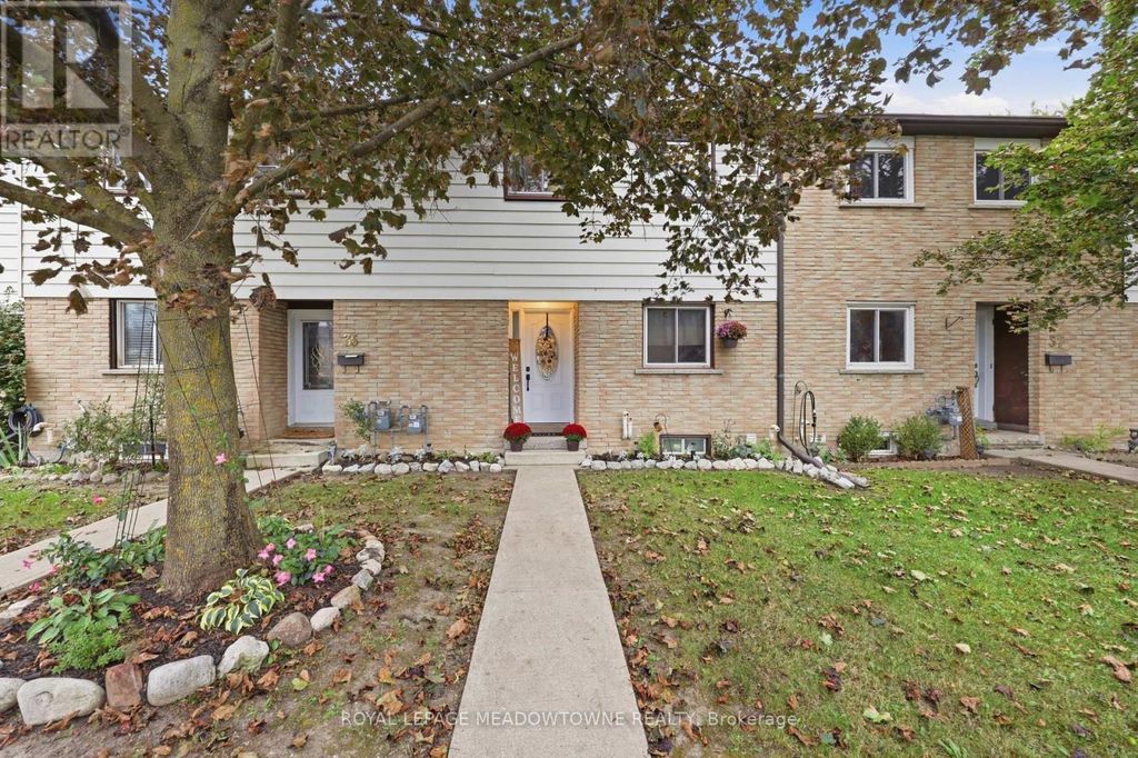 36 - 59 Maple Avenue, Halton Hills (georgetown)